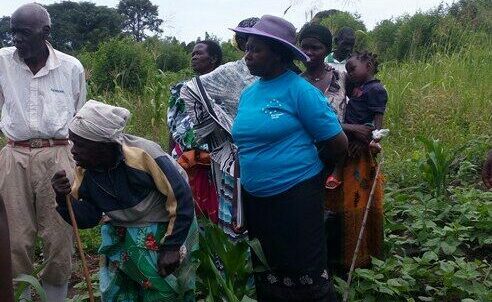 Rural women feeding the world with healthy food through agroecology